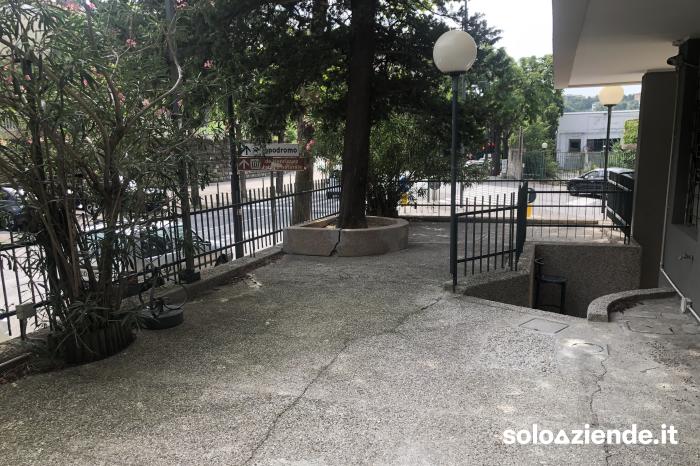 Vendita Locali commerciali e artigianali BAR ROSSETTI a Trieste (TS)